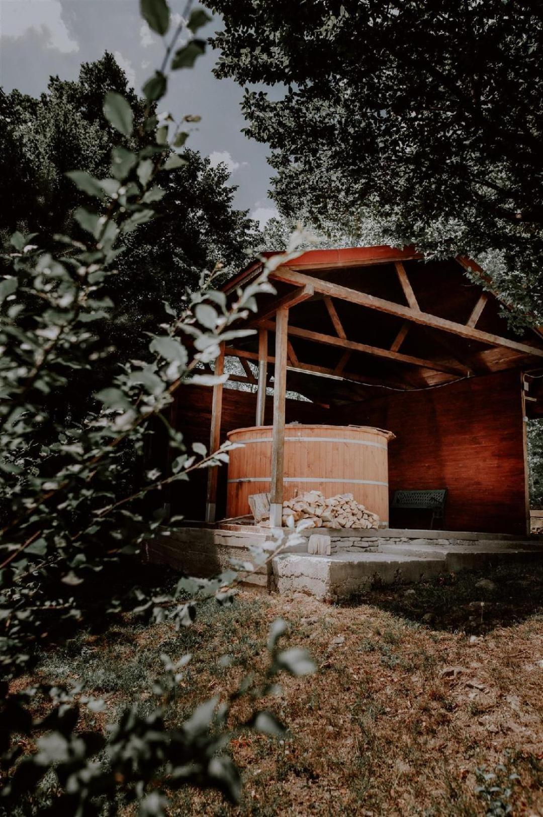 Pensiunea Poiana Verde Slănic-Moldova エクステリア 写真
